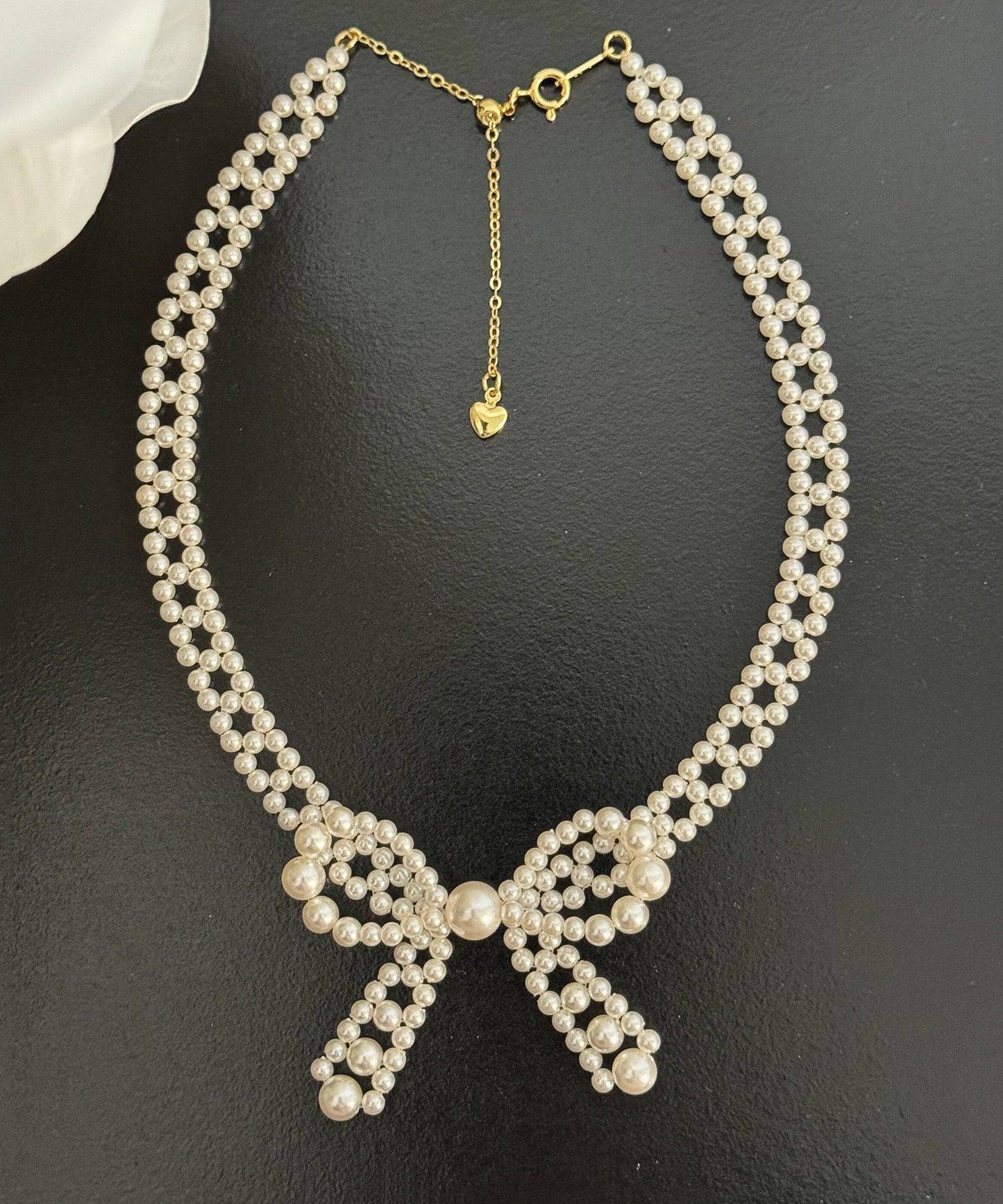 Classic Pearl Set with Timeless Appeal