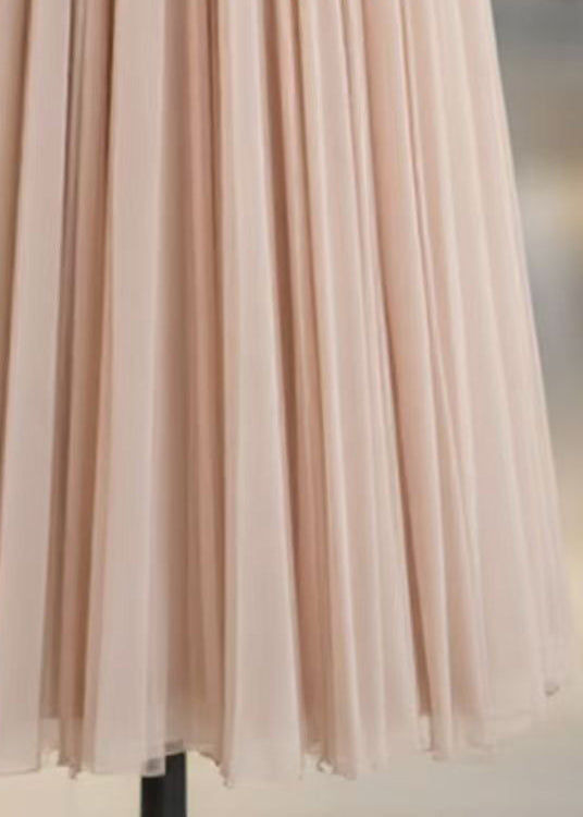 Well Tailored Garment with a Graceful Silhouette
