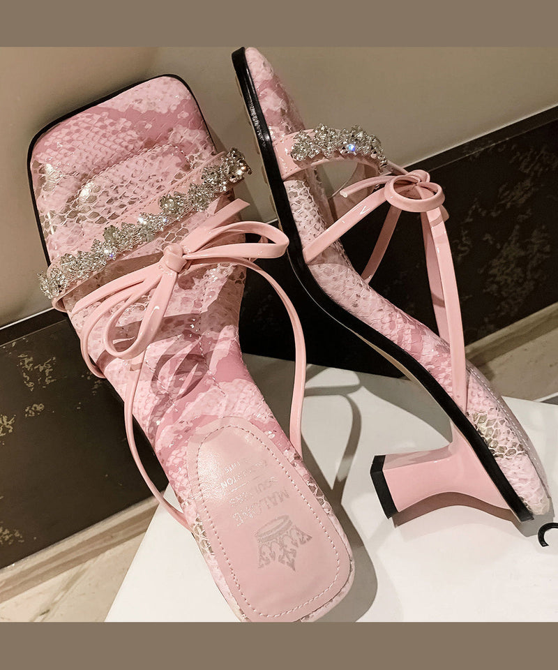 Chic Orthopedic Sandals with Unique Design