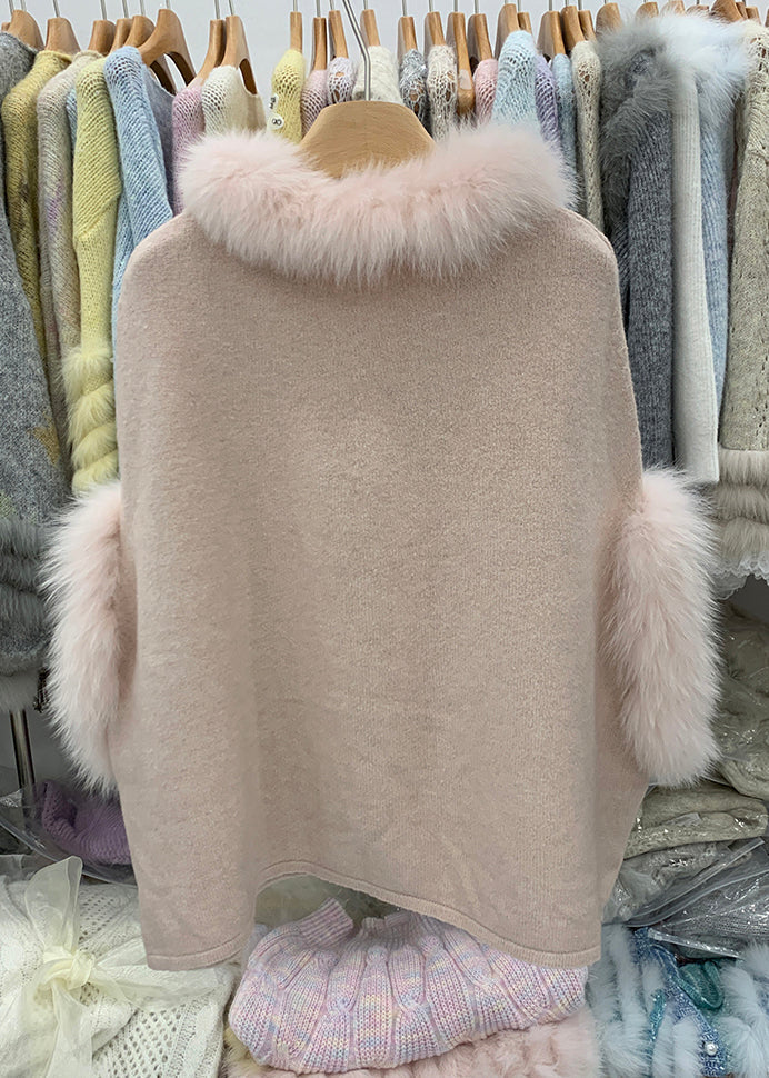 Classic Vintage Sweater with a Flattering Fit