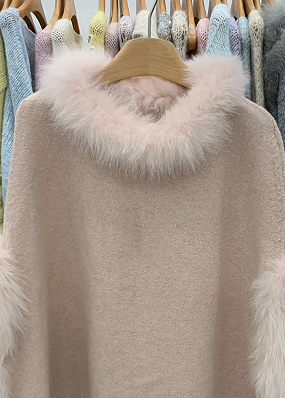 Well Tailored Sweater with a Graceful Silhouette