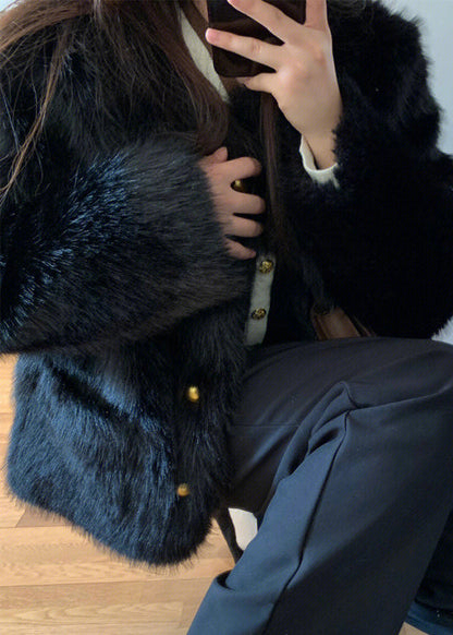 Classic Vintage Coat with a Flattering Fit