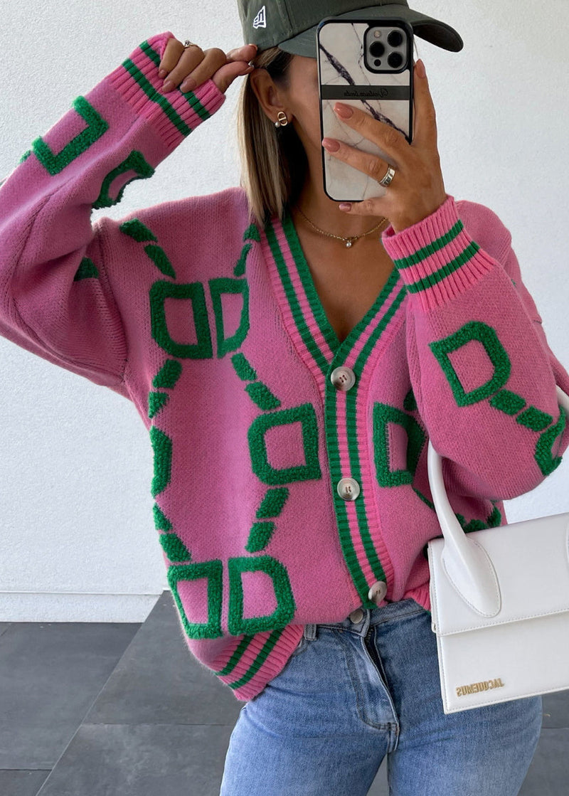 Gracefully Styled Cardigan for Any Occasion