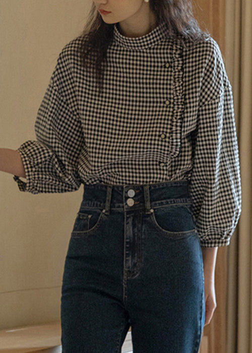 Effortlessly Elegant Shirt with a Timeless Design