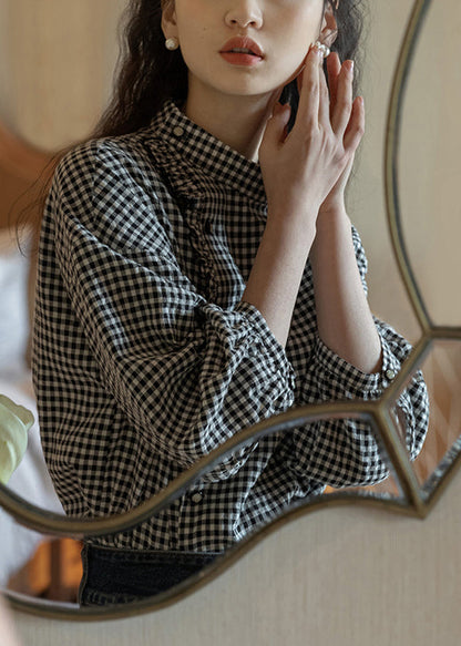 Effortlessly Elegant Shirt with a Timeless Design