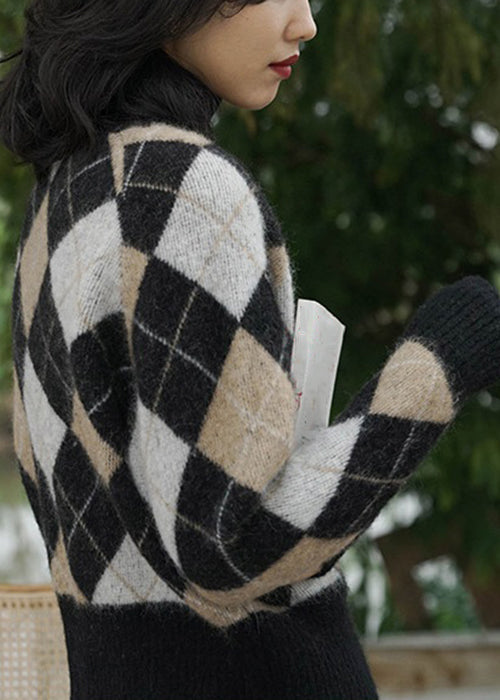 Classic Vintage & Enduringly Stylish Coat