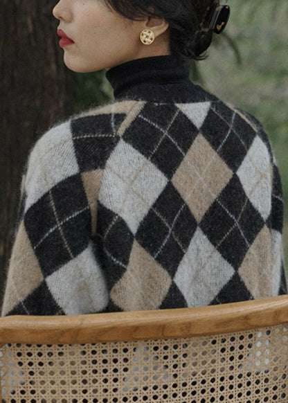A Vintage Style Coat with Delicate Timeless Details