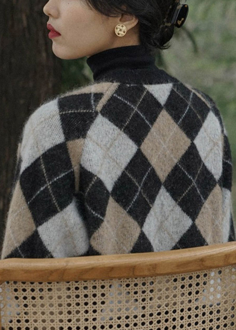 Classic Vintage & Enduringly Stylish Coat