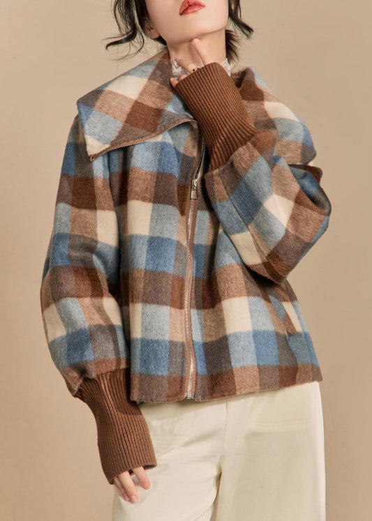 Beautifully Finished Coat in a Timeless Design