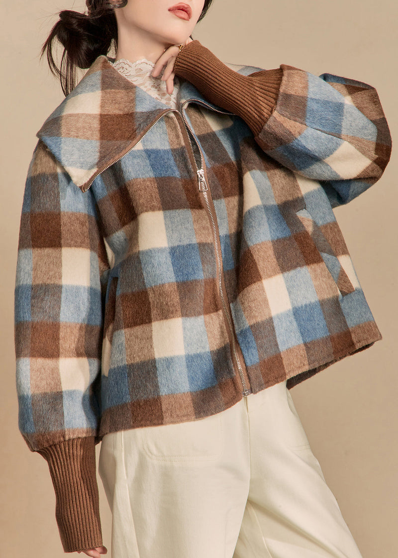 Beautifully Finished Coat in a Timeless Design