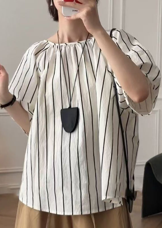 Gracefully Styled Shirt for Any Occasion