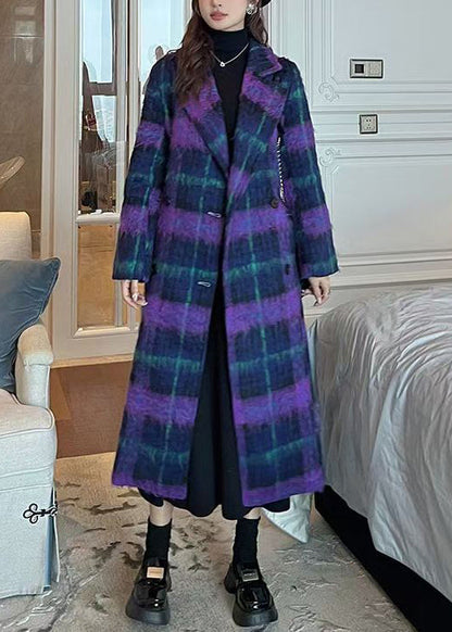 Beautifully Finished Coat in a Timeless Design
