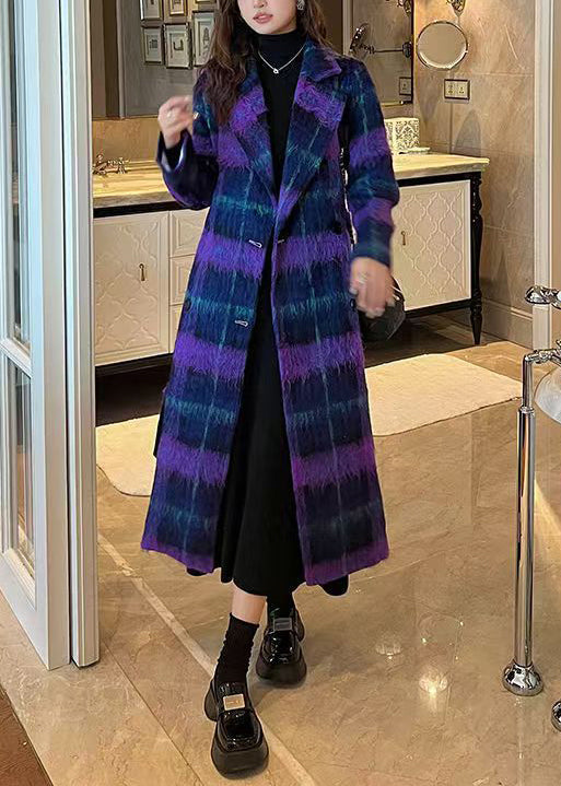 Beautifully Finished Coat in a Timeless Design