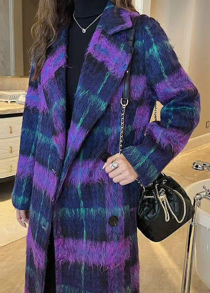 Beautifully Finished Coat in a Timeless Design