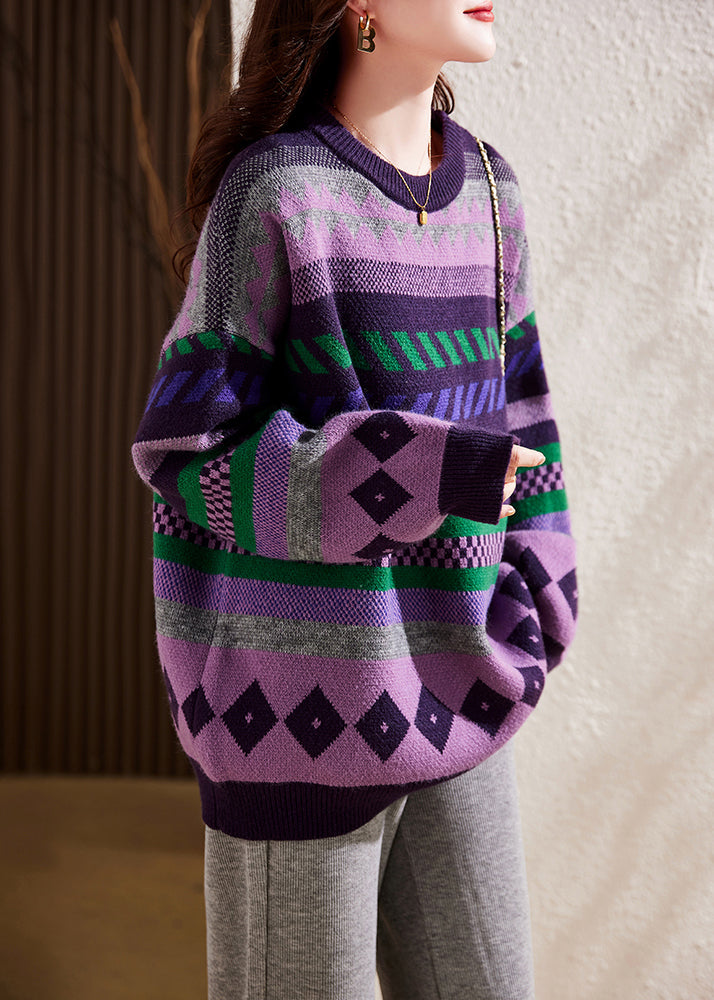 Gracefully Styled Sweater for Any Occasion