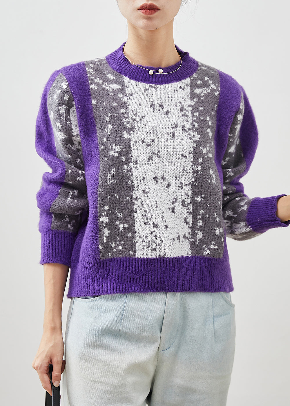 Beautifully Crafted Sweater in a Classic Style