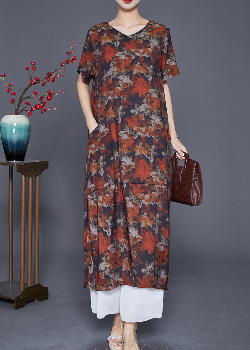 Sophisticated Dress with a Clean Classic Look