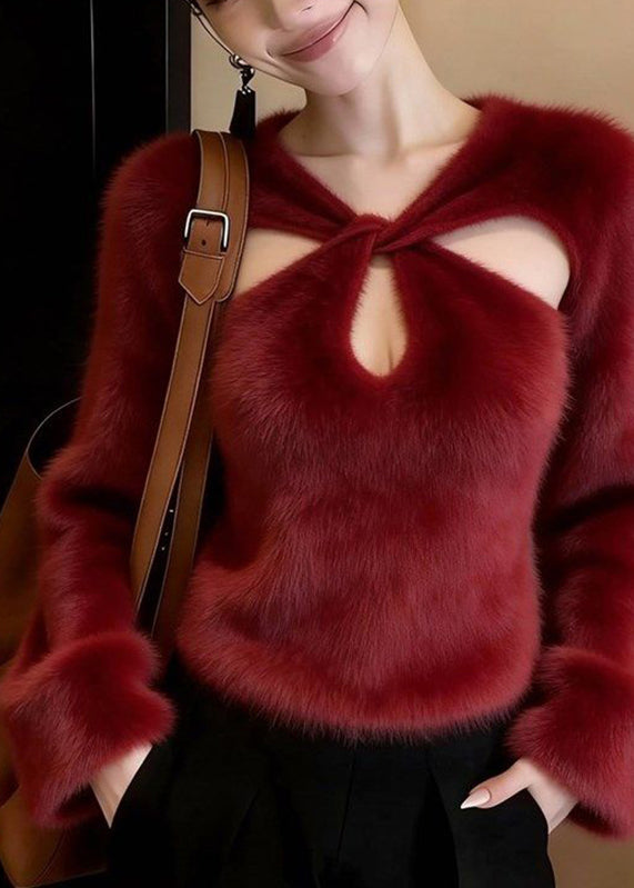 Beautifully Finished Top in a Timeless Design