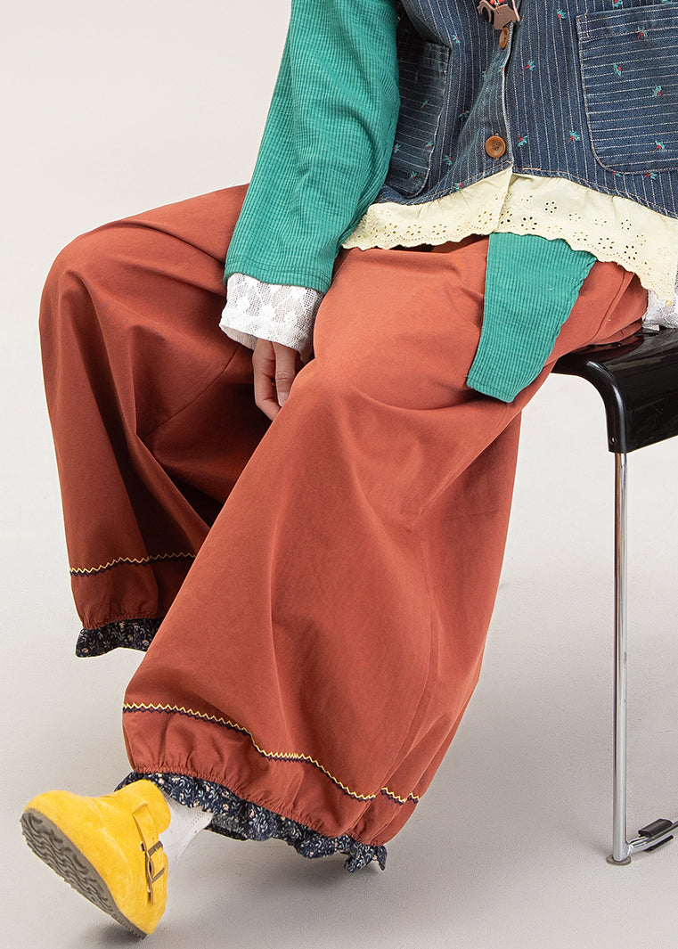 Classic Vintage Pants with a Flattering Fit