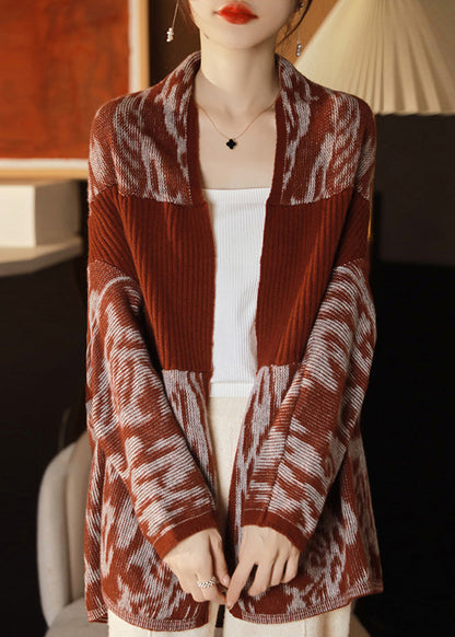 Gracefully Styled Cardigan for Any Occasion