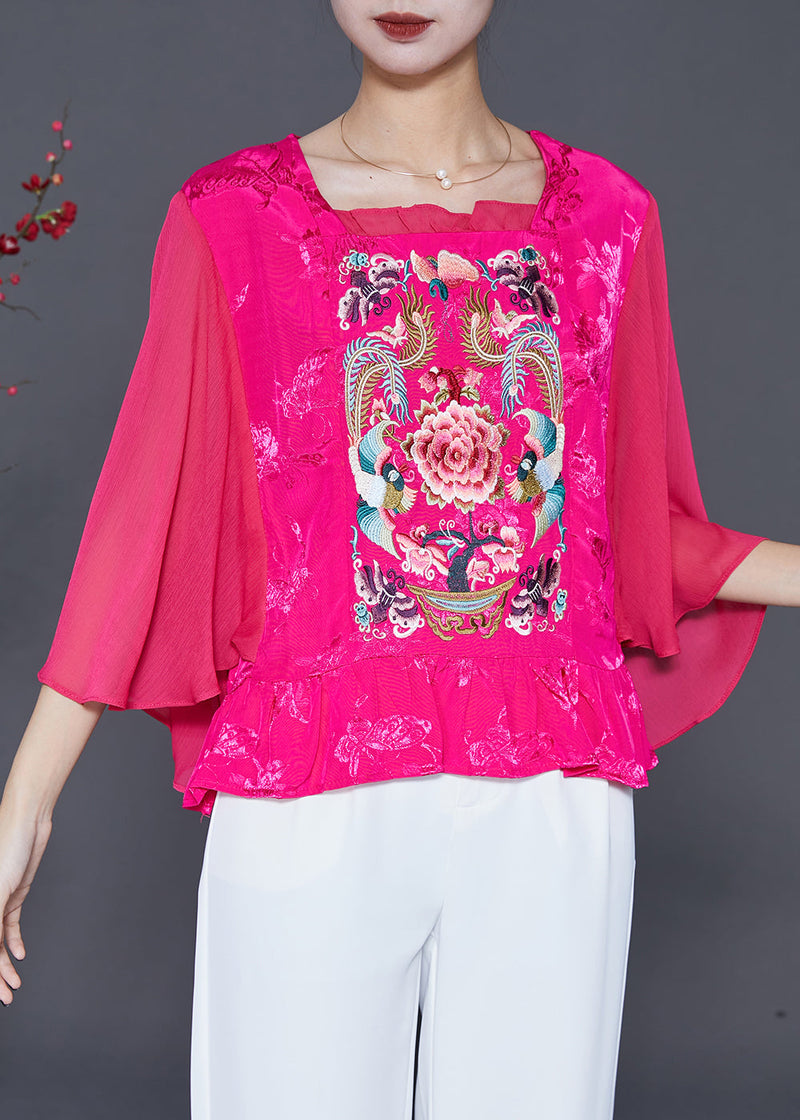 Sophisticated Blouse with a Clean Classic Look
