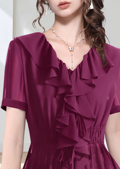 Well Tailored Top with a Graceful Silhouette