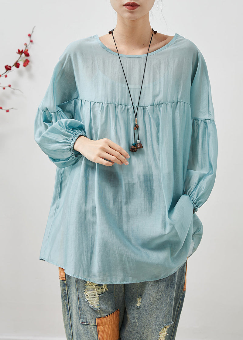 Beautifully Crafted Blouse in a Classic Style