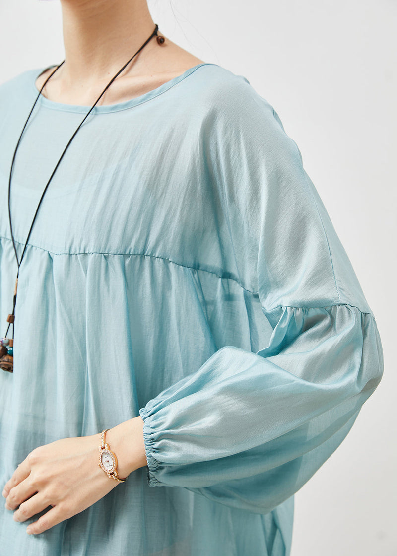 Beautifully Crafted Blouse in a Classic Style