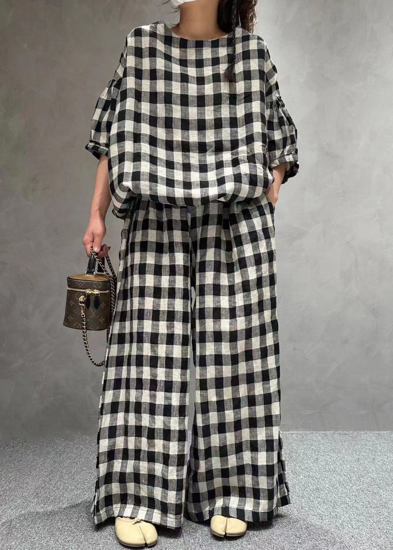 Effortlessly Elegant Garment with a Timeless Design