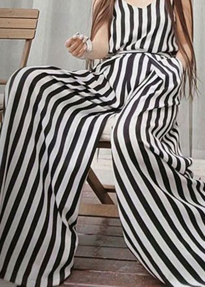 Classic Vintage Pants with a Flattering Fit