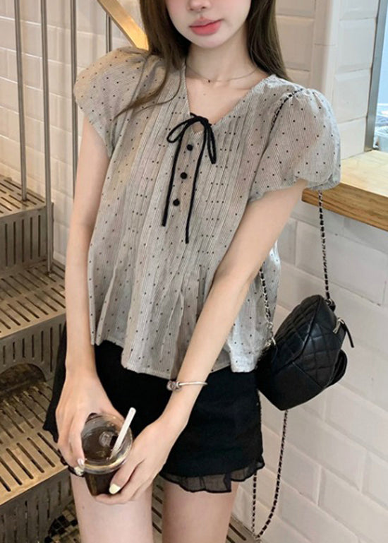 Classic Vintage Top with a Flattering Fit