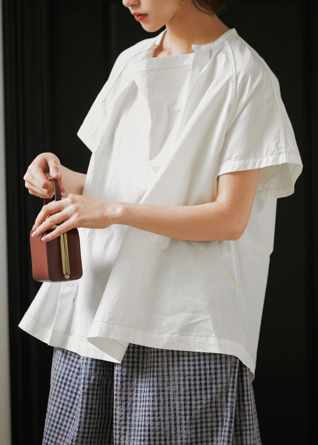 Effortlessly Elegant Top with a Timeless Design