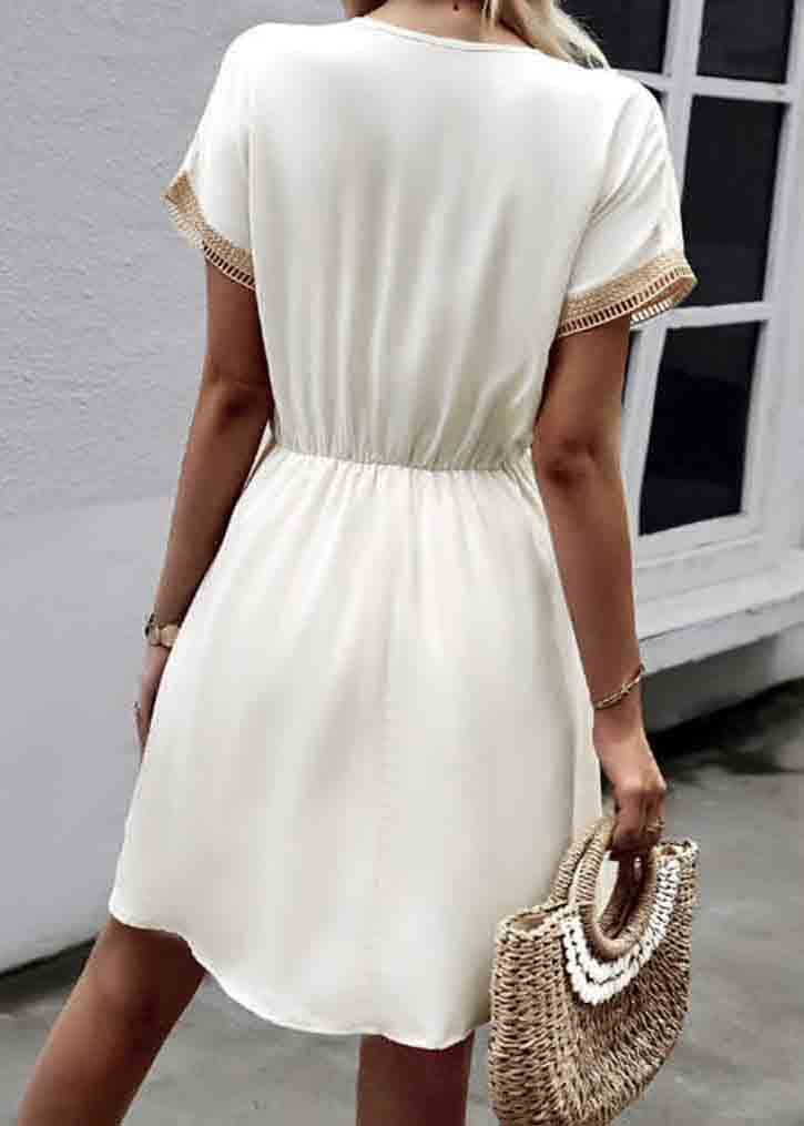 Beautifully Crafted Dress in a Classic Style