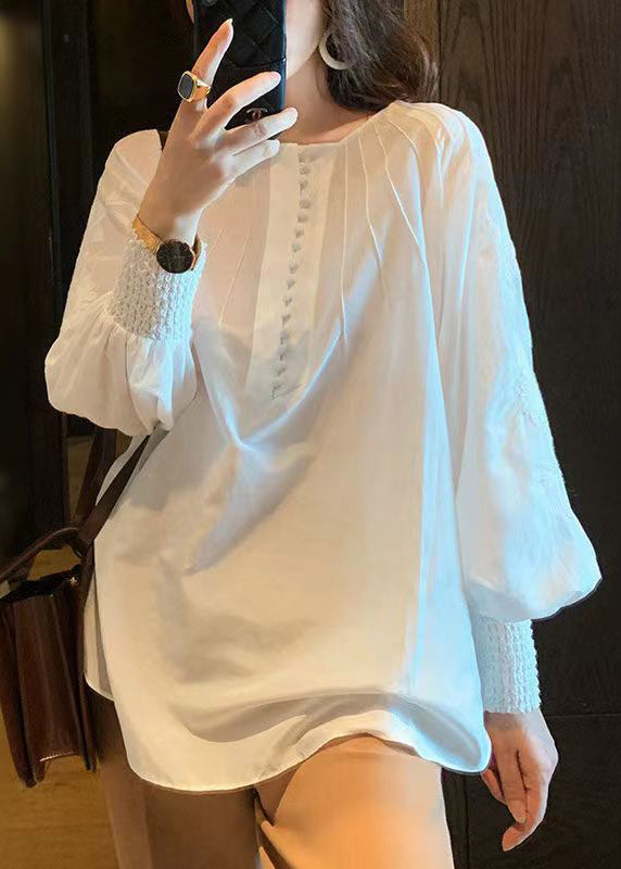 Effortlessly Elegant Shirt with a Timeless Design