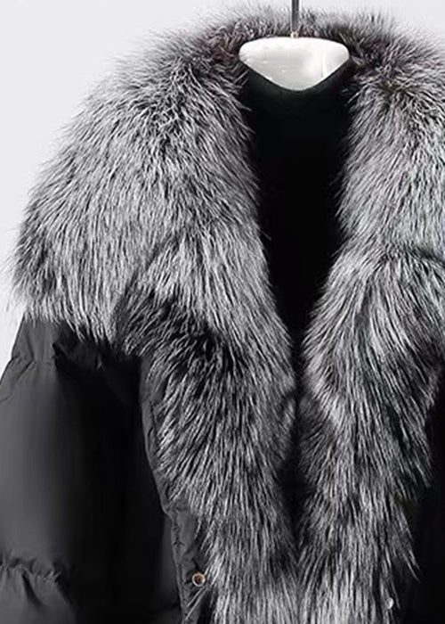 Elegantly Styled Coat for Everyday Wear