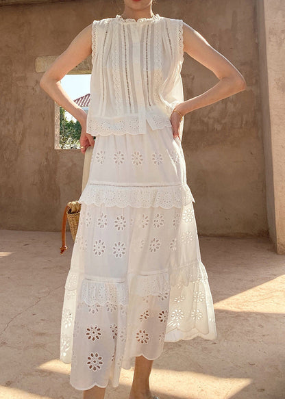 Sophisticated Blouse with a Clean Classic Look