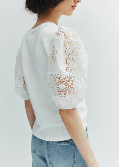 Beautifully Crafted Shirt in a Classic Style