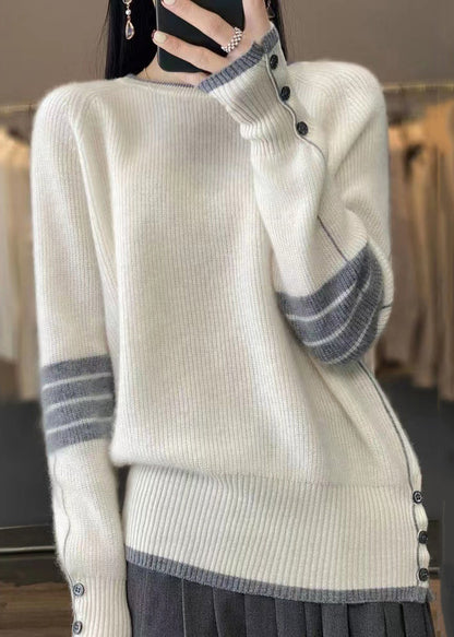 Beautifully Finished Sweater in a Timeless Design