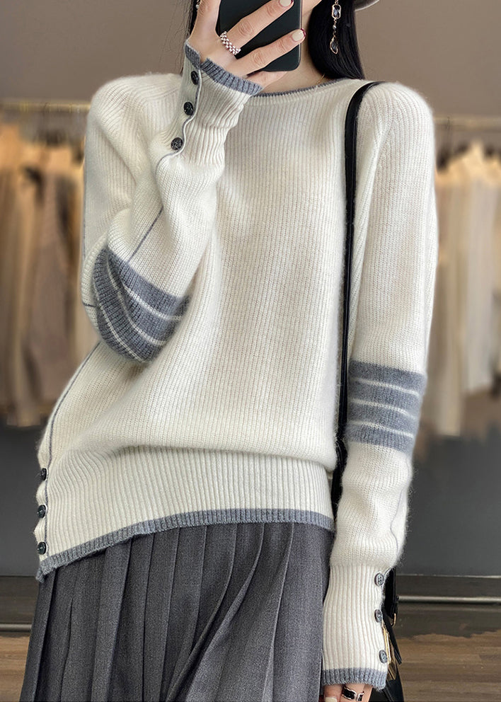 Beautifully Finished Sweater in a Timeless Design