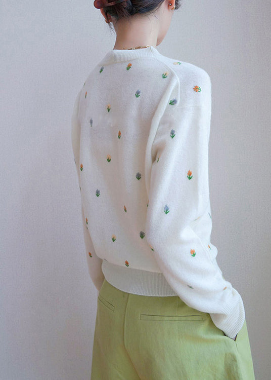 Beautifully Crafted Sweater in a Classic Style