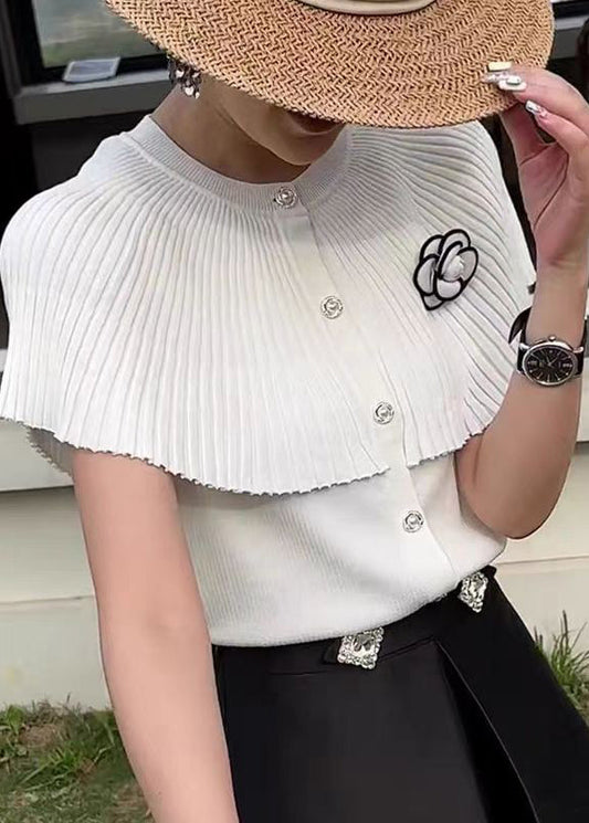 Beautifully Finished Blouse in a Timeless Design
