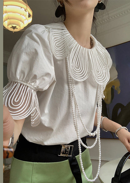 Elegantly Styled Shirt for Everyday Wear