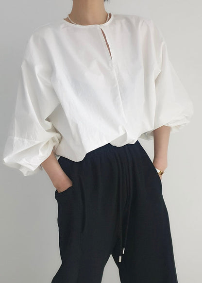 Well Tailored Shirt with a Graceful Silhouette