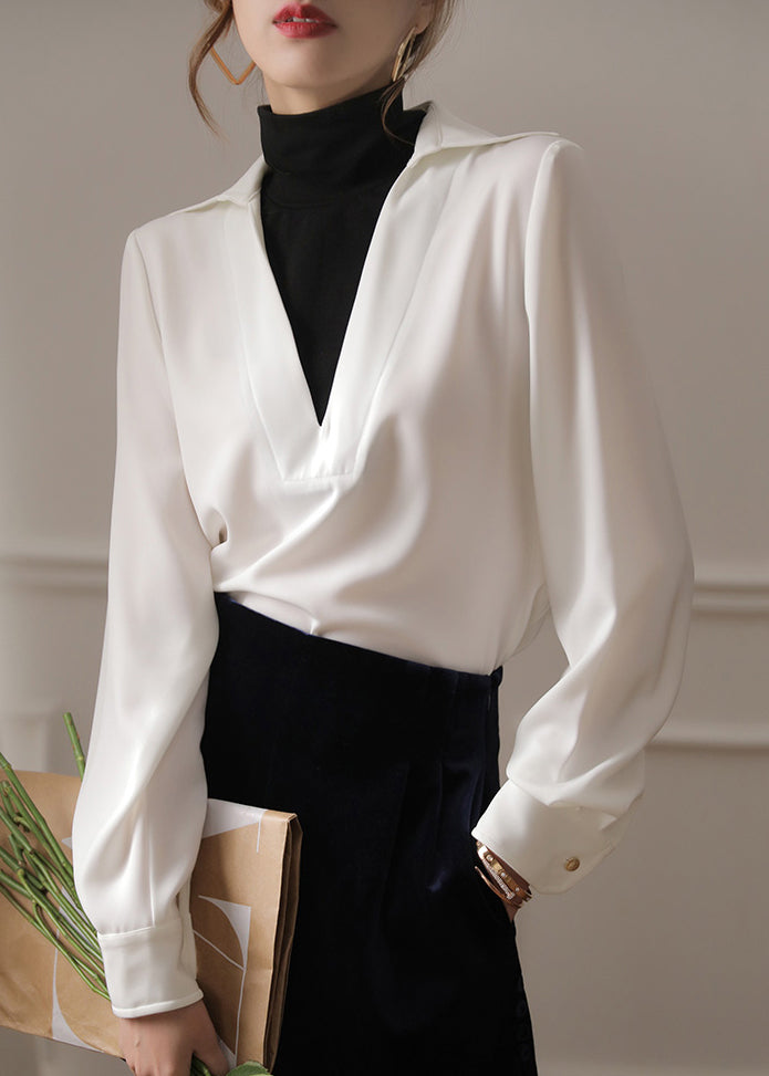 Beautifully Finished Top in a Timeless Design
