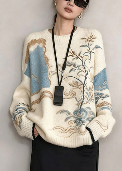 Well Tailored Sweater with a Graceful Silhouette