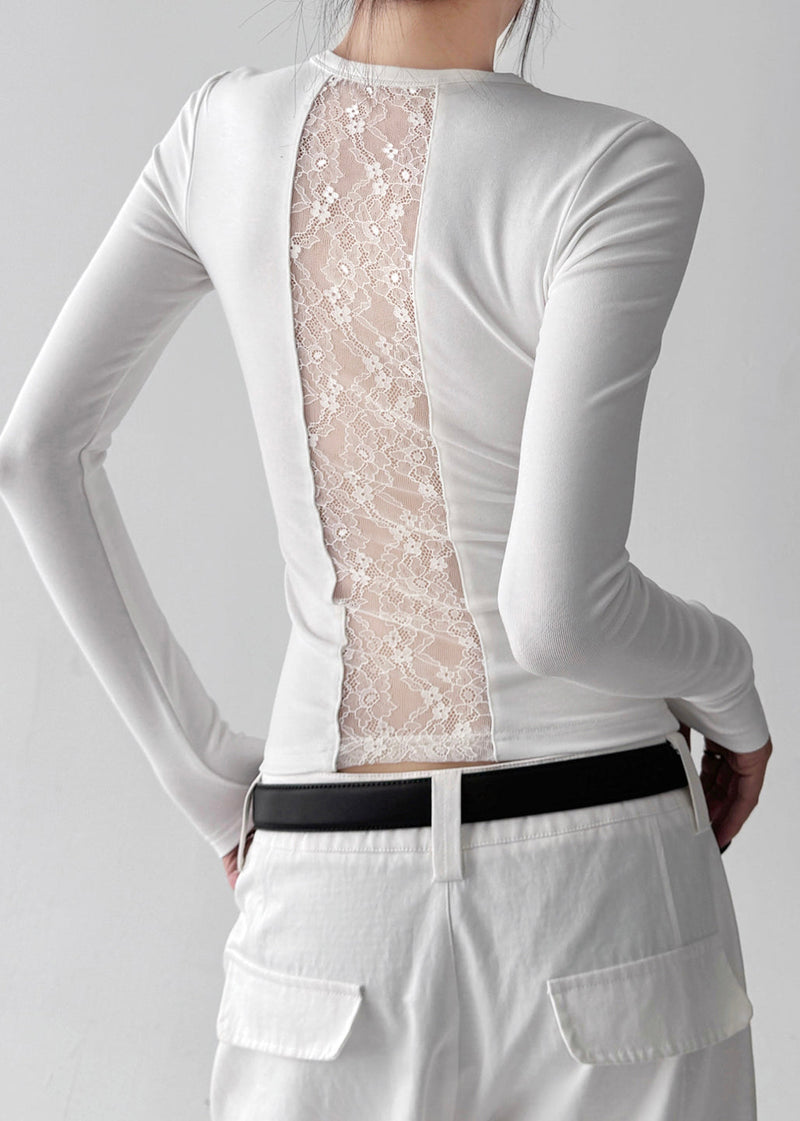Gracefully Styled Blouse for Any Occasion