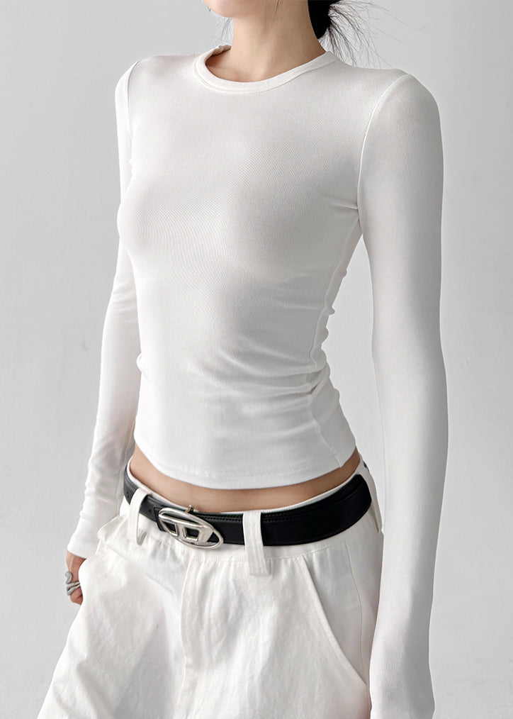 Gracefully Styled Blouse for Any Occasion