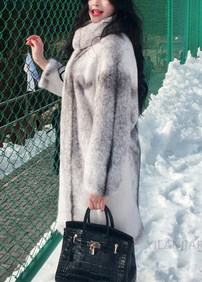 Gracefully Styled Coat for Any Occasion
