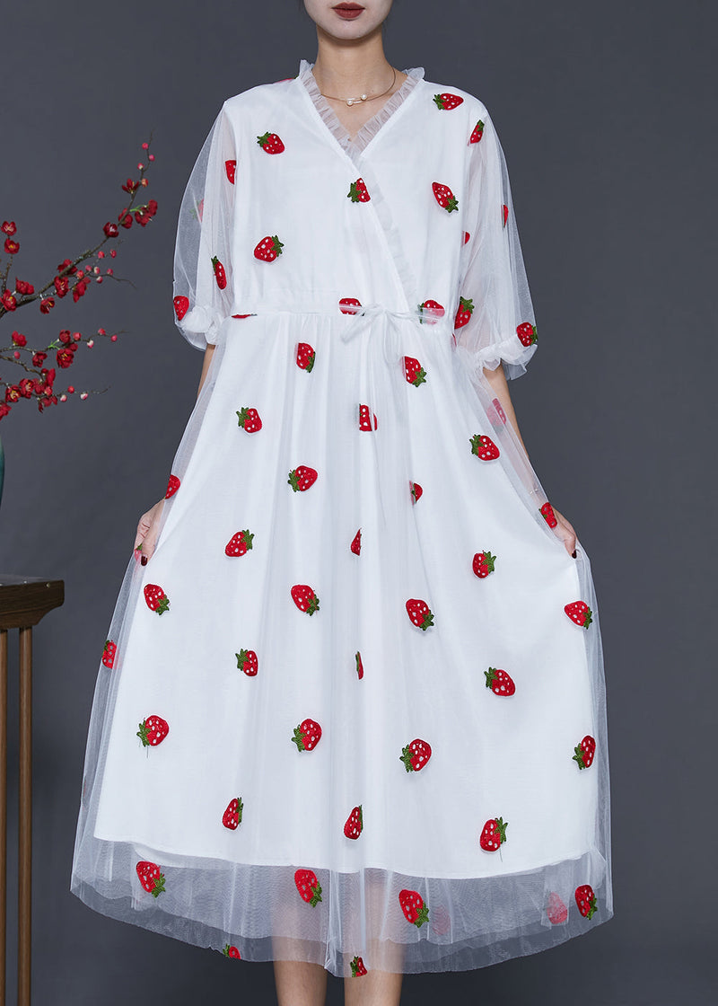 Beautifully Crafted Dress in a Classic Style