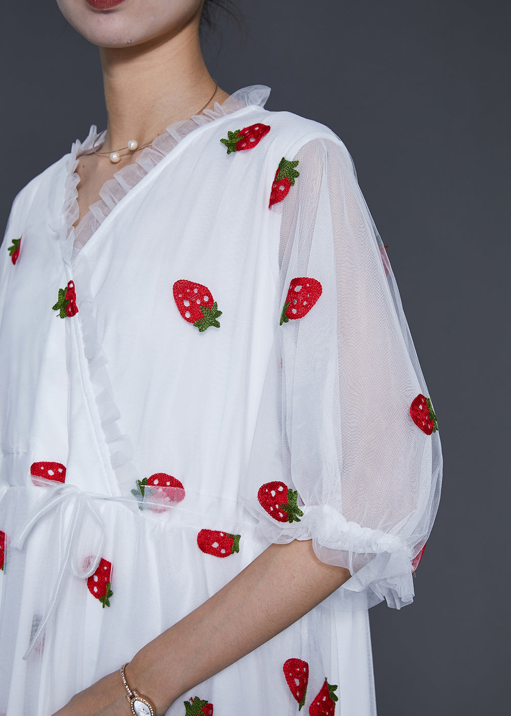 Beautifully Crafted Dress in a Classic Style